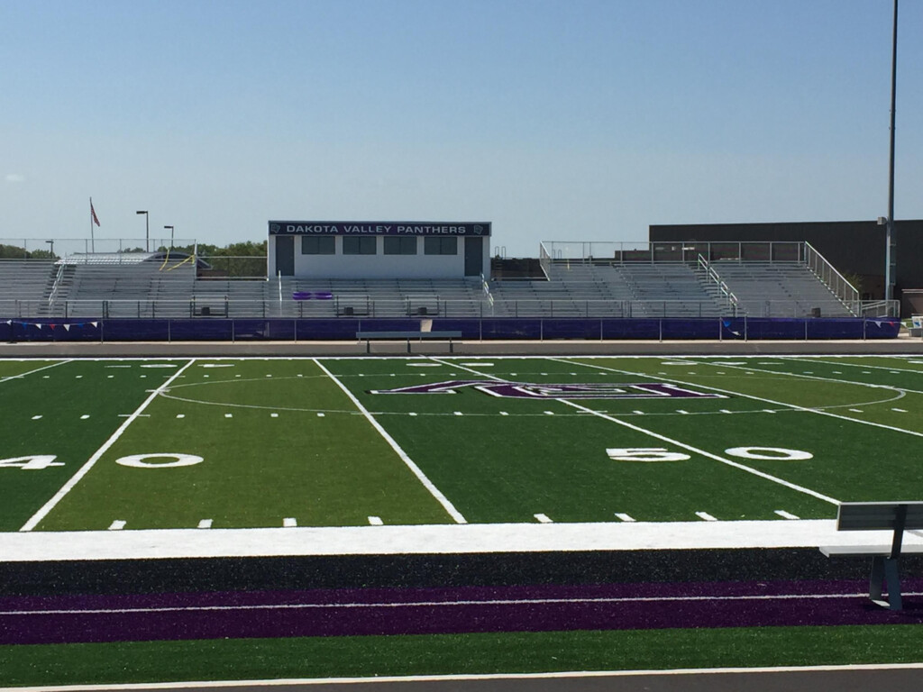 Dakota Valley High School Playing On New Football Field In State s 