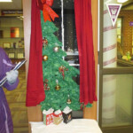 Holiday Door Decorating Contest Winner Vol 21 No 16 December 12
