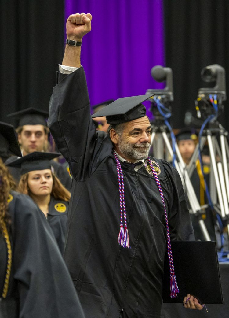 Veteran Enters New Stage Of Life After Graduating Bethel University