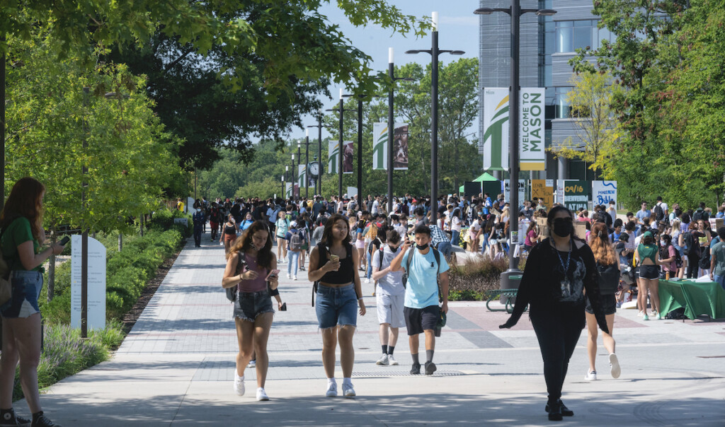 Mason Posts Strong Enrollment Numbers For Fall 2021 George Mason 