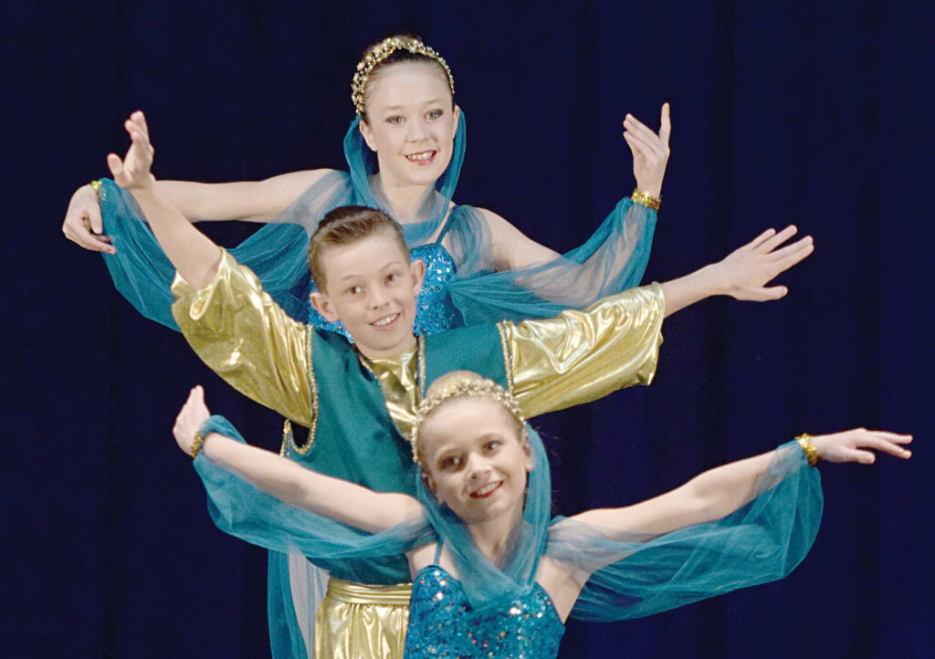 Packed House For Dance Recital The Davidson Leader