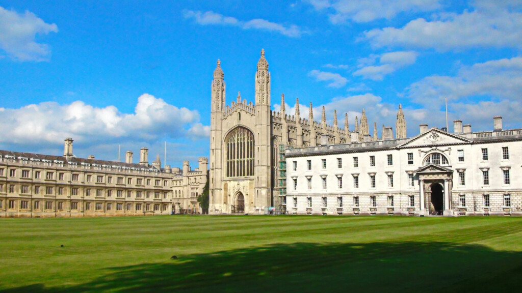 Self guided Tour Of Kings College Clayton Hotel Cambridge