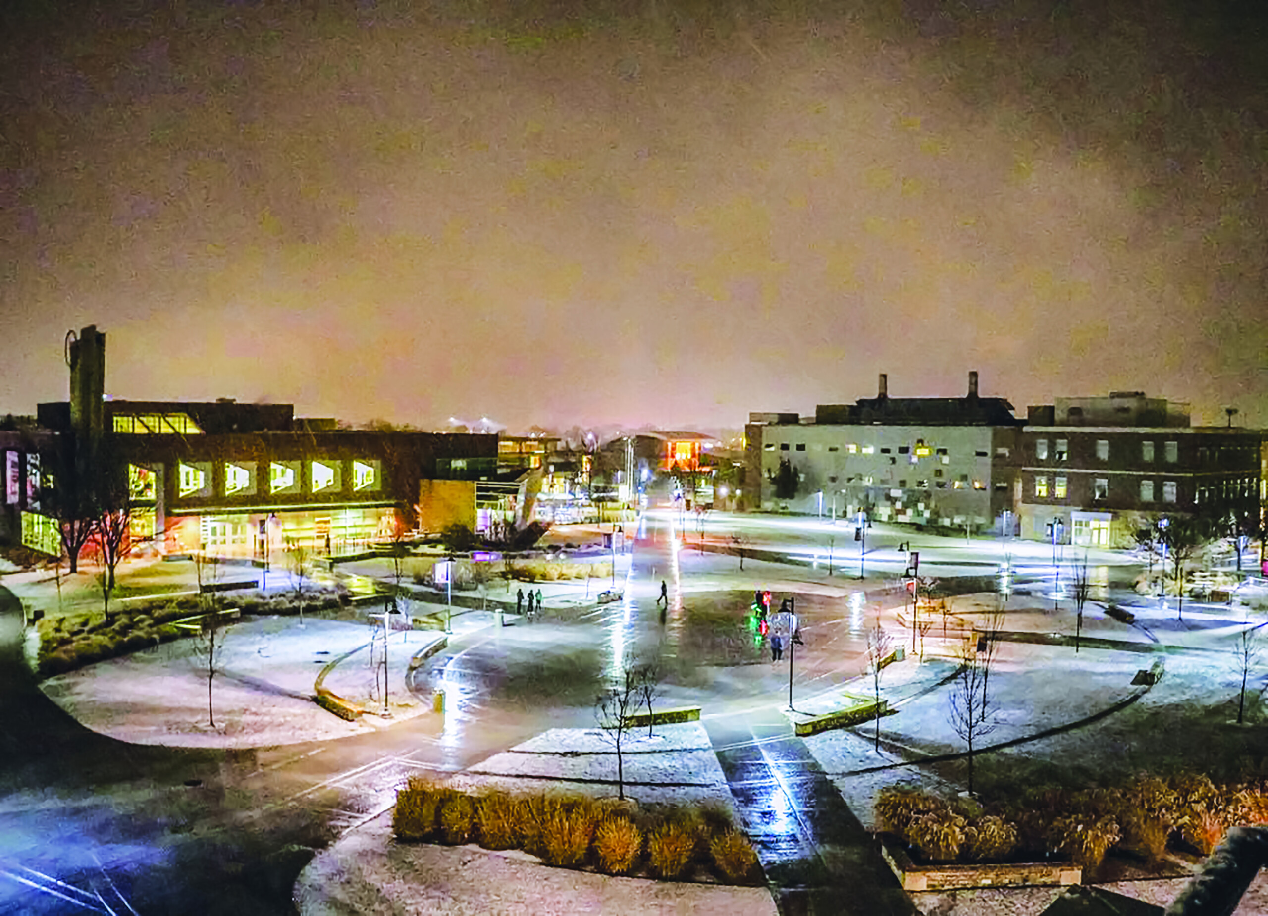 The Plaza At Colorado Mesa University During The Winter The Criterion